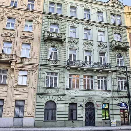 Krizovnicka Apartment Прага Екстериор снимка