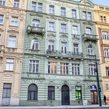 Krizovnicka Apartment Прага Екстериор снимка