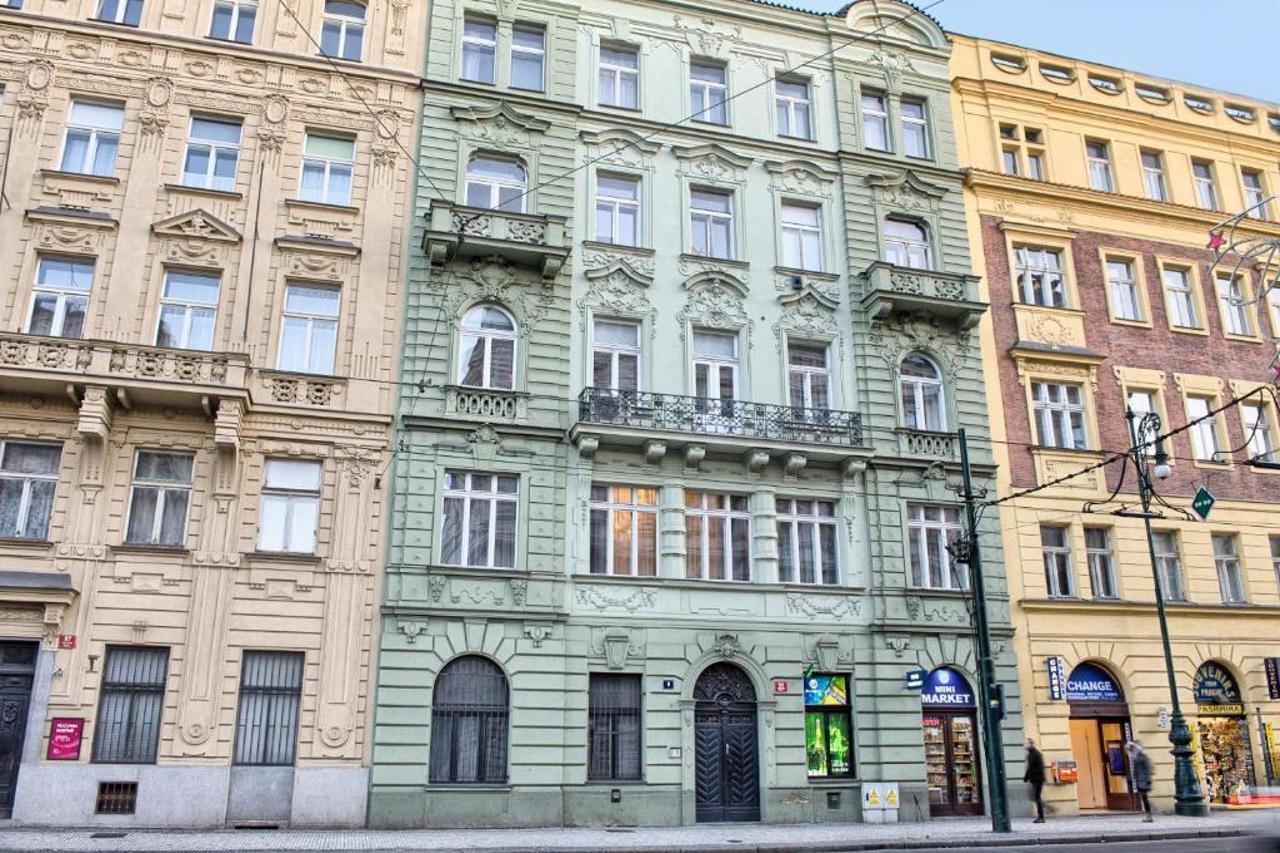 Krizovnicka Apartment Прага Екстериор снимка