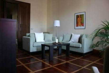 Krizovnicka Apartment Прага Екстериор снимка